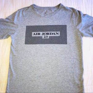 Jordan Nike boys T-shirt size XL